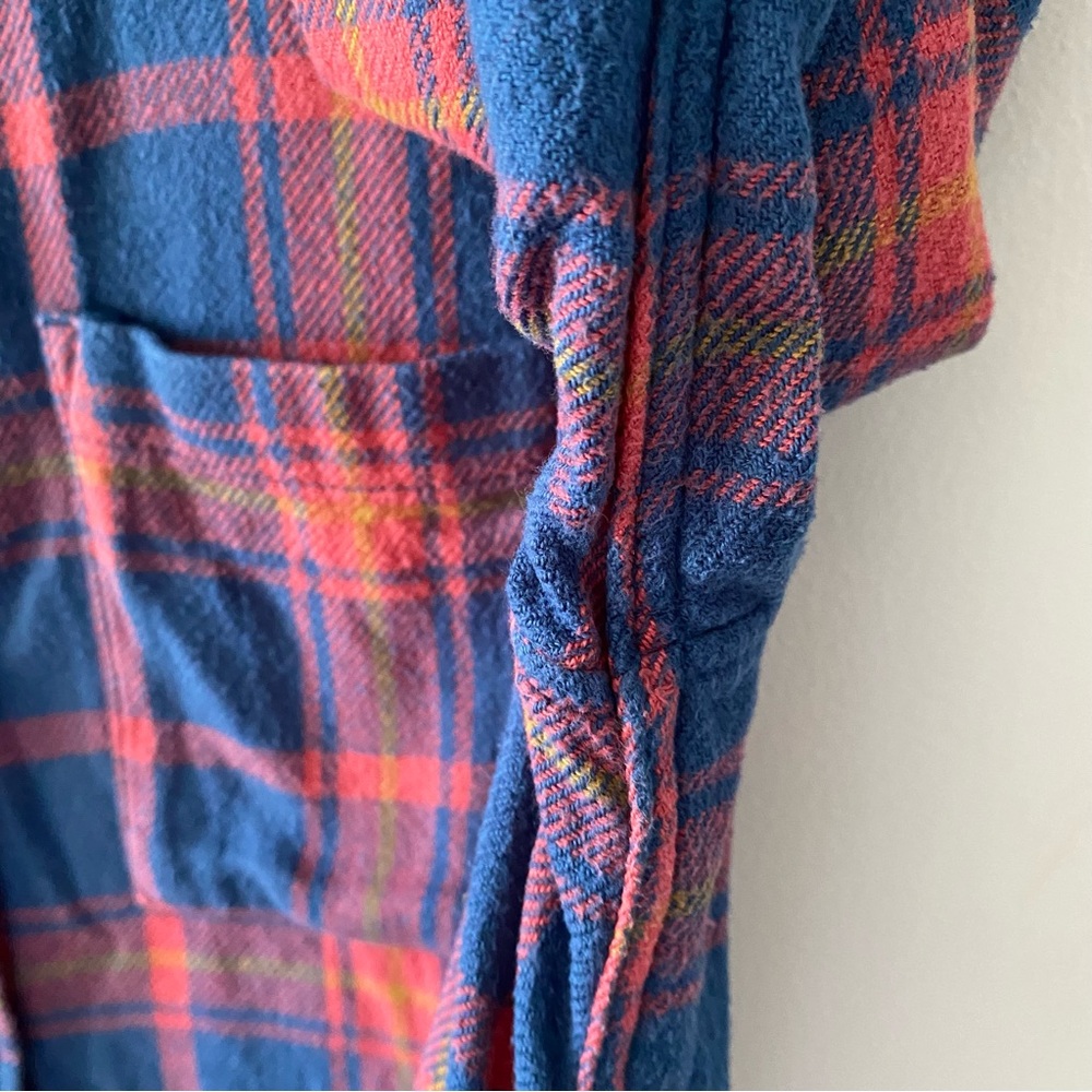 Roots blue and red check flannel shirt blouse size medium womens - Picture 7 of 15